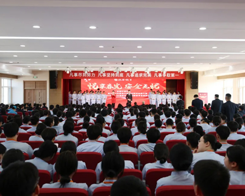 以教育之光，育国奖之才——我校学生荣获国家奖学金