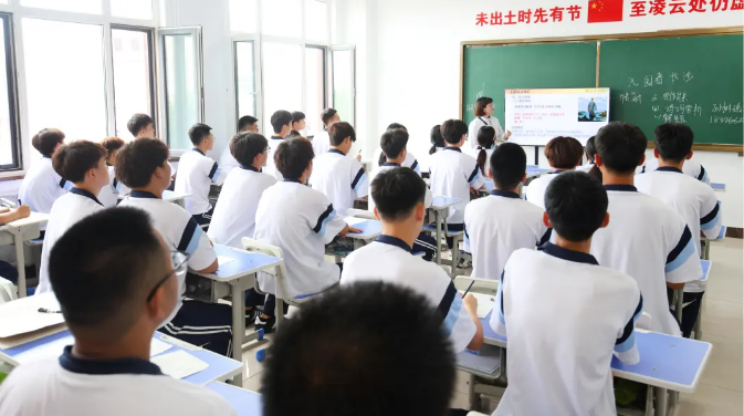 新生开学第一周：温暖护航，成长从这里安心启程