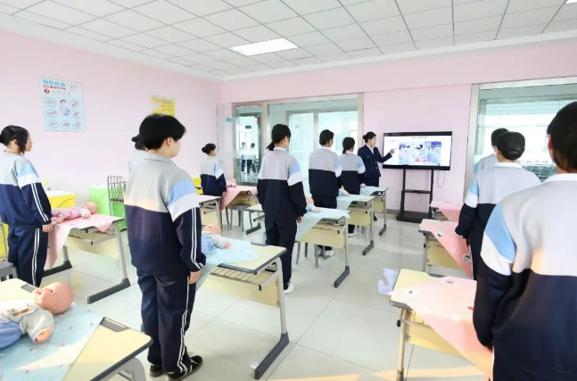 百花齐发，知行合一：我校学生社团助力学生多元成长